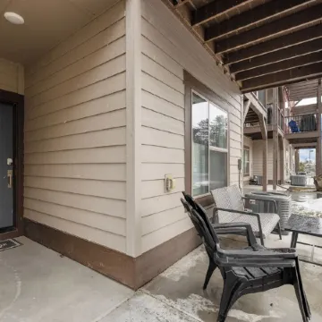 Ponderosa Pines Retreat, featuring 3 Beds and 3 Baths with Privacy