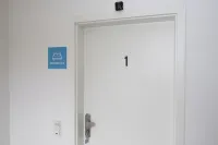 Modern & stylish apartment near Cologne/Bonn Hotels in Lohmar