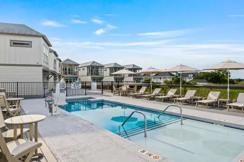 Waterfront Marina and Cozy Pool - Stunning Cottage Retreat Hotel a Georgetown