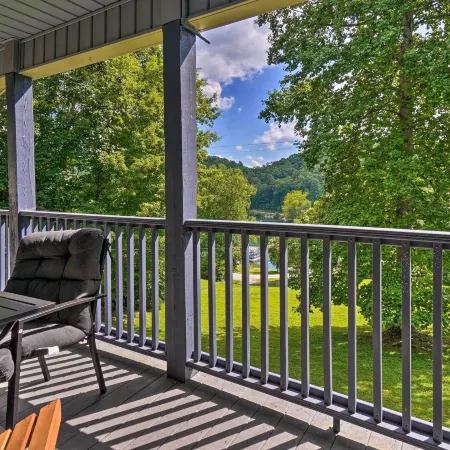 Caryville Home w/ Dock, Steps to Norris Lake!