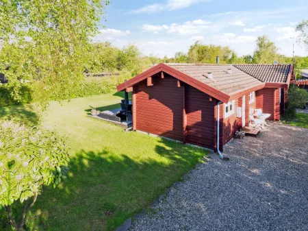 "Swartebrand" - 450m from the Sea Отели в г. Sydals