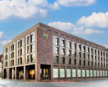 B&B ホテル エムデン エムデンのホテル