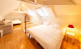 Historic Watermill in Bohan, Cleaning Included