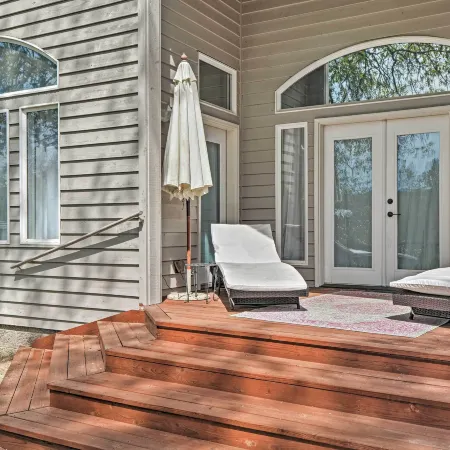1 Mi to Drinks and Dining Getaway in Grants Pass
