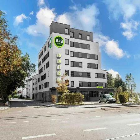 B&B HOTEL Weil am Rhein/Basel Отели рядом с достопримечательностью «Железнодорожный вокзал Базель-Бадишер-Банхоф»