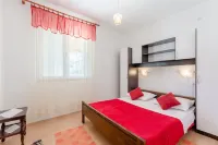 Apartment Mia-Three Bedroom Apartment with Sea View Terrace - Homestays