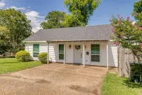 Cottage on the North