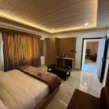 Hotel Kuber Palace Badrinath
