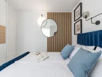Modern Apartment with pool and terrace - 3-Star
