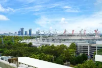 Metawisebnb Executive 2-bedroom Stadium View Apartment W Parking Hotel a Lidcombe