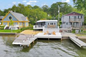 Lakefront Haven • Private Dock • Private Beach • Fire Pit • Game Room
