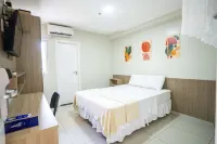 Hotel Ilha Costeira - parking