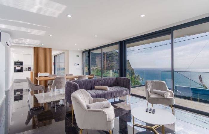 GuestReady - Madeiran Oasis with Ocean View