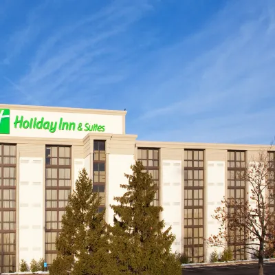 Holiday Inn & Suites CINCINNATI-EASTGATE (I-275E) by IHG Hotels near EastGate Mall