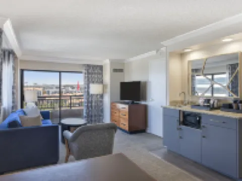 Embassy Suites by Hilton Anaheim Orange Hotels in Orange