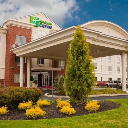 Holiday Inn Express & Suites VINELAND MILLVILLE by IHG