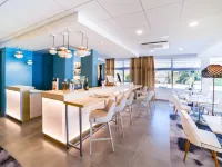 Hôtel Mercure Mâcon Bord de Saône Hotels in Mâcon