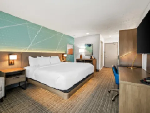 Comfort Inn Traverse City Hotels in Grand Traverse County