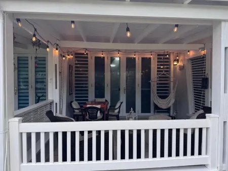 Villa María del Mar- Serene Beachside Retreat Отели в г. Дорадо