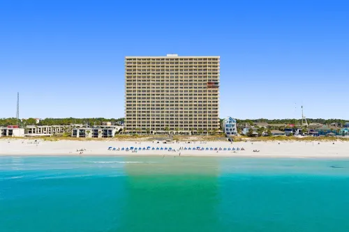 Beautiful Condo with Spacious Balcony to Enjoy Fascinating Ocean View - Unit 1002 by RedAwning