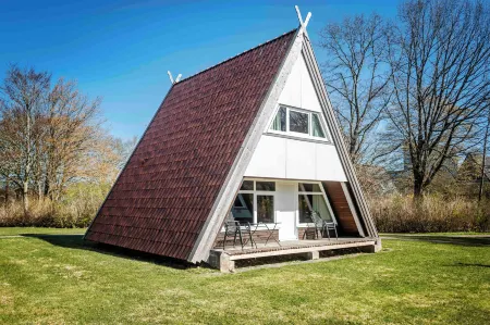 Ferienhauspark Asgard in Damp Отели в г. Грёдерсби