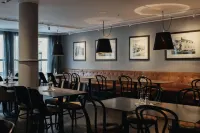 Home Hotel Uman - breakfast