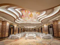 Radisson RED Indore Hotéis em Indore