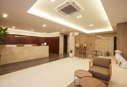 브라운도트호텔 수원시청점