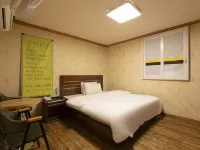 Bucheon Crystal Hotels in Bucheon-si