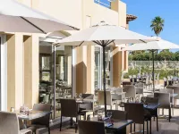 Mercure Thalasso & Spa Port Frejus Hoteles en Var
