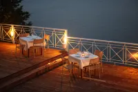 Red Tower Hotel - servizio colazione