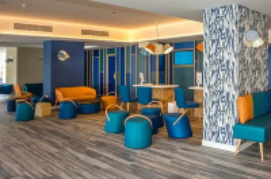 Hovima la Pinta Beachfront Family Hotel