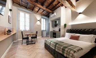 Vertical Garden Studio