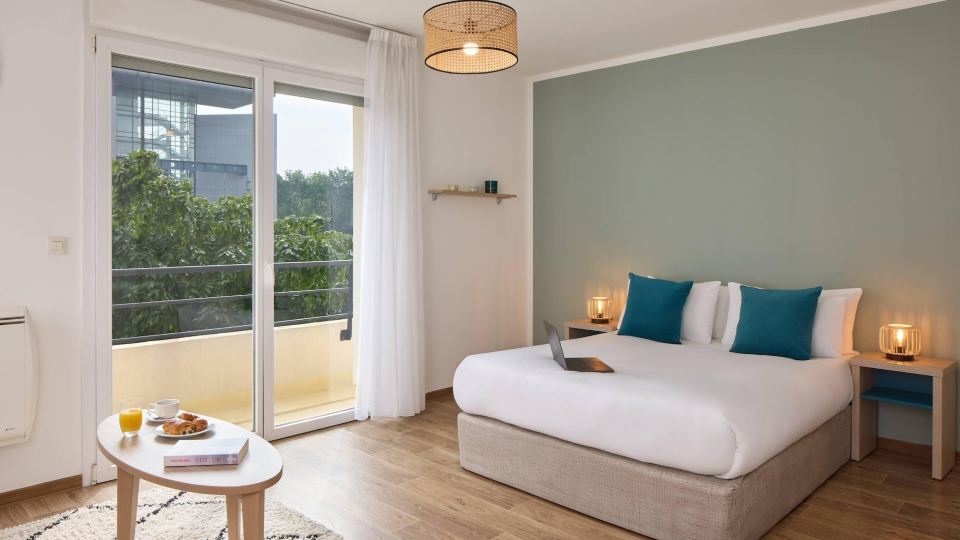 Quality Suites Valenciennes