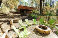 Private Cabin Overlooking Hocking Hills