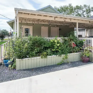 Tomball Craftman Cottage