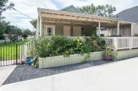 Tomball Craftman Cottage