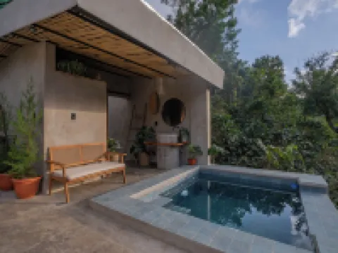Kafen Hotel Hotels in Juayua