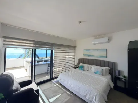 Puerto San Carlos Bay House & Tours -1st & 2nd Floor-