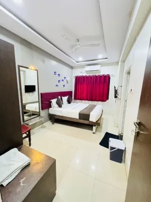 Hotel Raj Laxmi - 2-Star