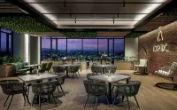 ARTOTEL Living World Kota Wisata - sarapan