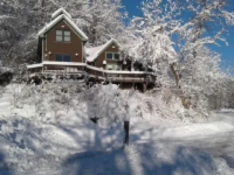 Winter Wonderland Near Jay Peak 蒙哥馬利酒店