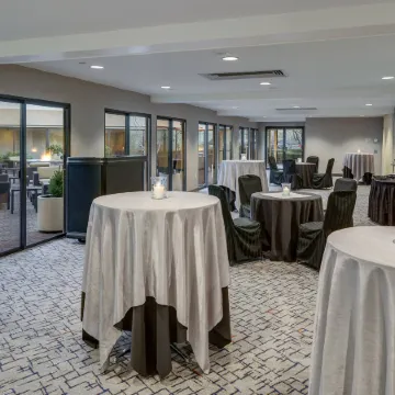 Courtyard Hartford Cromwell