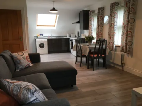 海景與山景-花園-無線網絡-停車場-可住4人 酒店