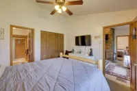 Ski-in/Ski-Out Brian Head Condo w/ Pool Access! - Lejligheder