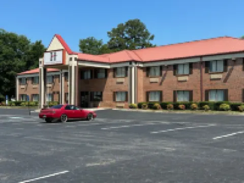 Haven Inn & Suites Hotels in Monroe