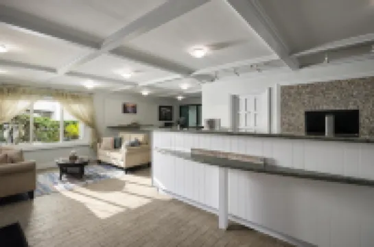 โรงแรมเบสท์เวสเทิร์น พรีเมียร์ เดลมาร์