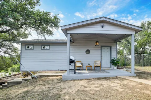Brownwood Family Home - 2 Mi to Public Marina! - Parking