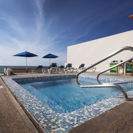 Garner Hotel MAZATLAN BEACH by IHG
