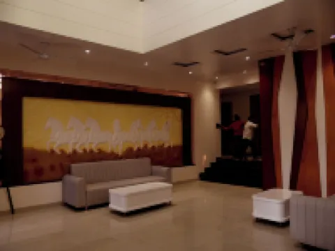 The shark inn Residency Hotel a Rewa